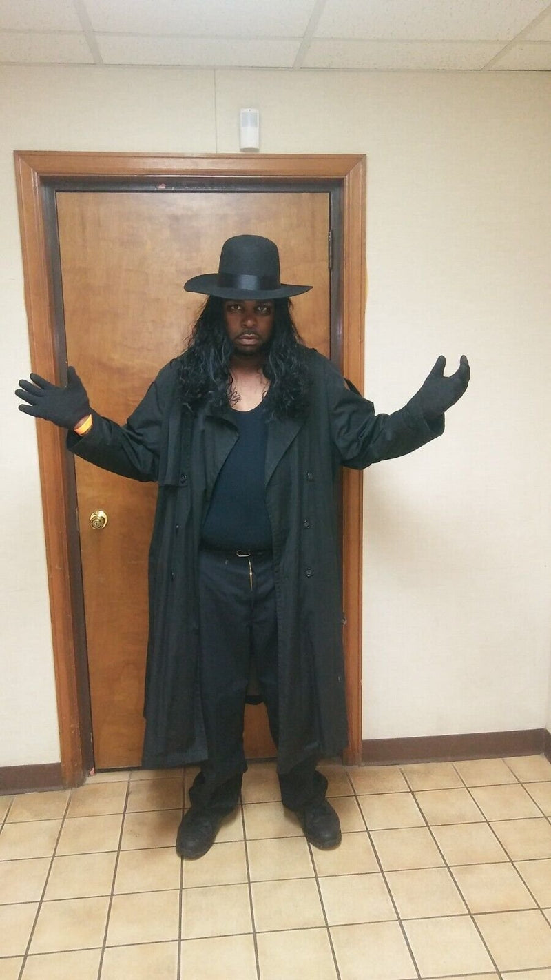 Load image into Gallery viewer, Large Oversized Round Felt Black Hat for Undertaker Costume
